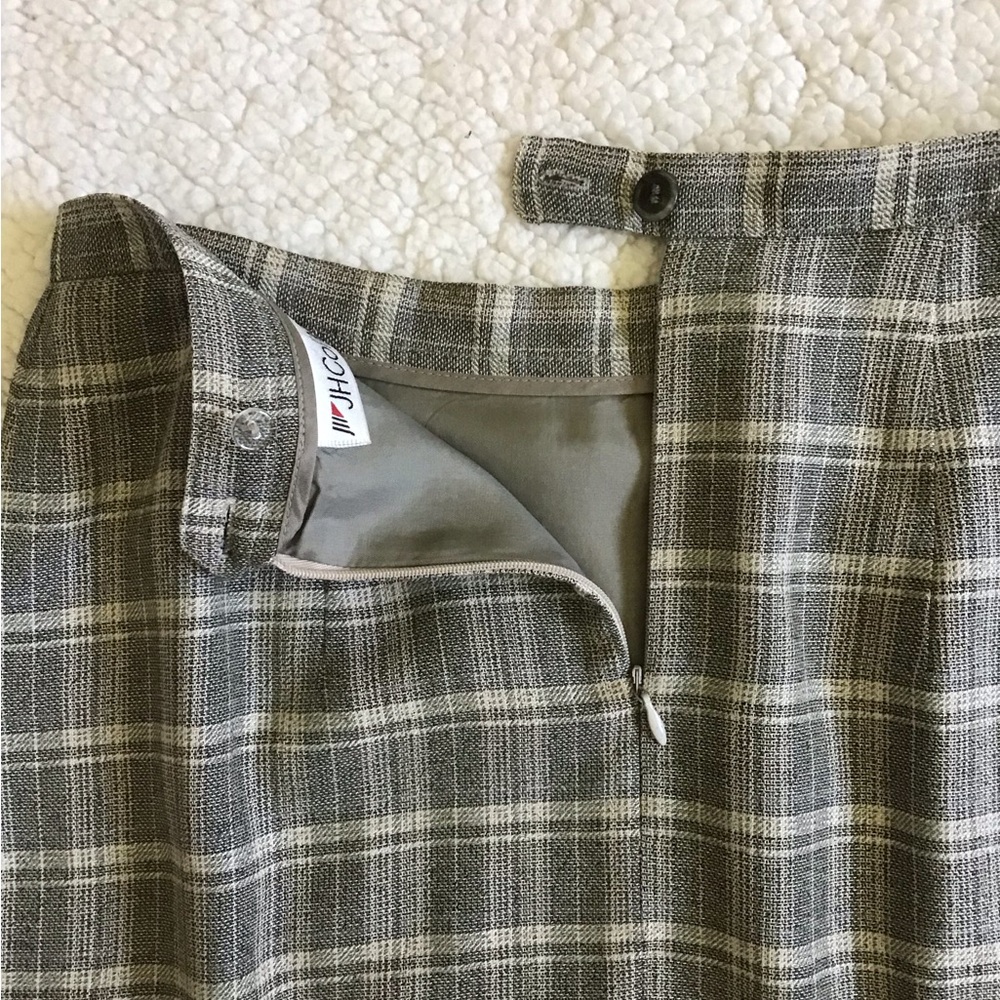 Gray/Sage Green Plaid Skirt Set - Picture 6 of 9